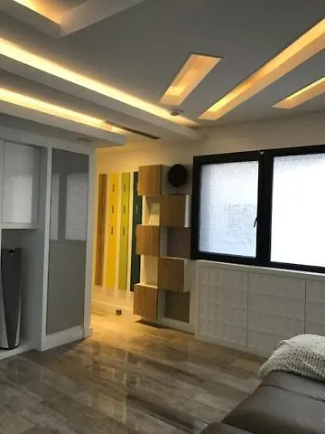 Appartement 150M2 Paris Terrasse Zen 0*,  France